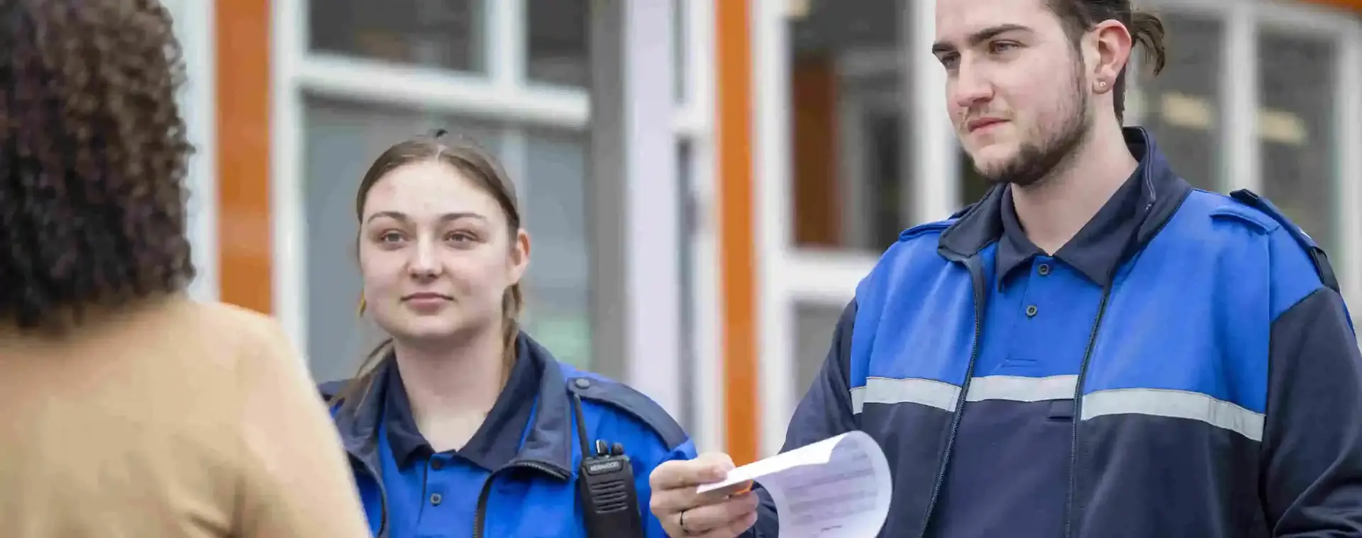 Twee studenten orde en veiligheid hadnhaven